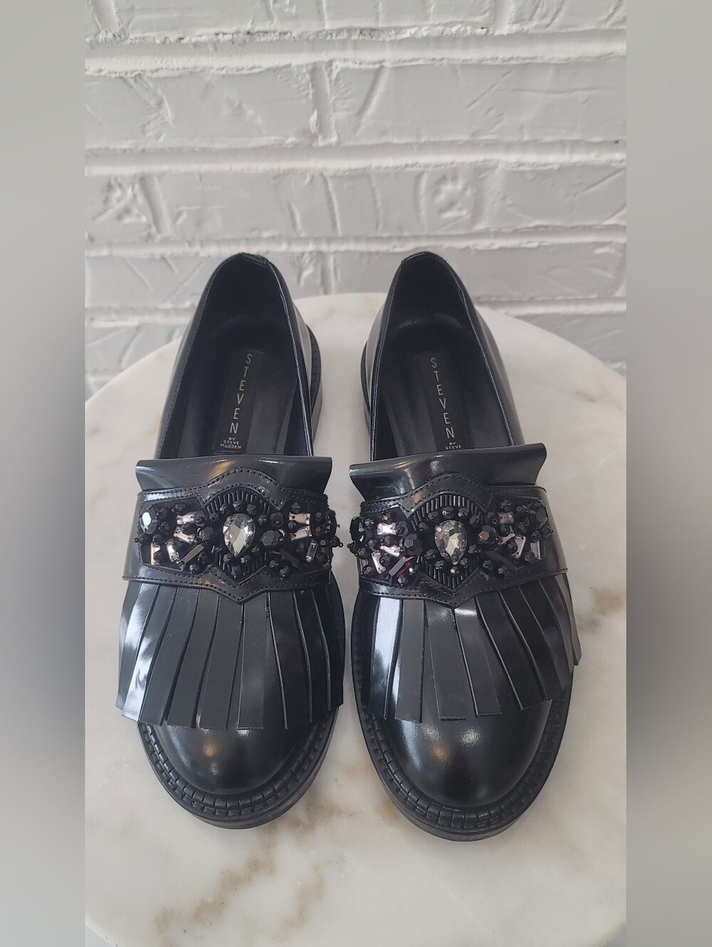 STEVEN by SVEVE MADDEN shoes size 7